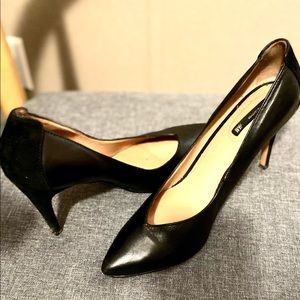 Black Pumps size 9